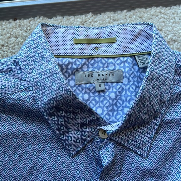 Ted Baker short sleeve button down shirt size 5 - Picture 2 of 4